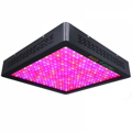 Mars Hydro Mars II 1600 LED Grow Light (LED panel pro osvětlení rostlin)