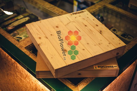 BioFlower Víko zateplené palubka pro 39x3 