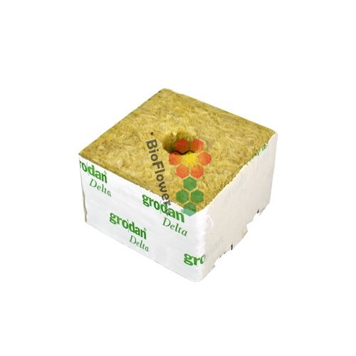 Grodan pěstební kostka 100 × 100 × 65 mm - malá díra Grodan pěstební kostka 100 × 100 × 65 mm - malá díra