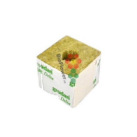 Grodan pěstební kostka 75 × 75 × 65 mm - malá díra
